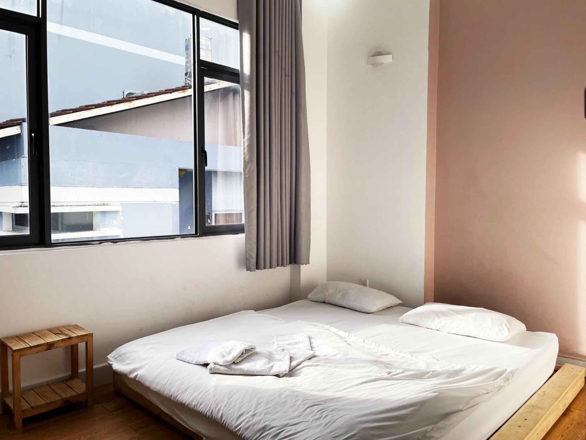 J&K Hotel Ho Chi Minh-stad Buitenkant foto